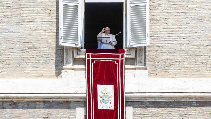 El papa pide a empresarios latinoamericanos que huyan del beneficio a toda costa