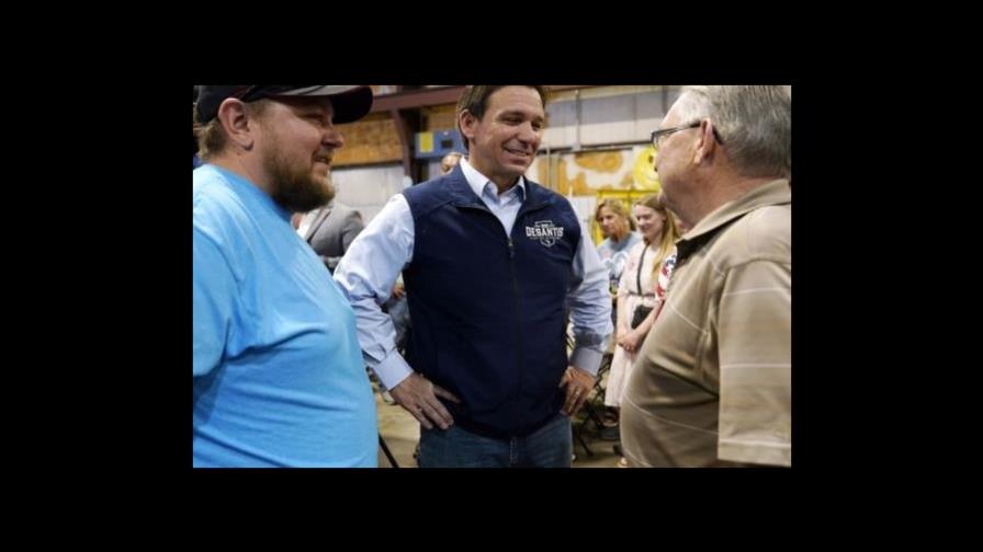 DeSantis y Trump coinciden con actos de campaña electoral en Iowa DeSantis y Trump coinciden con actos de campaña electoral en Iowa