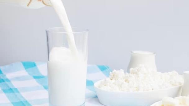 Día Mundial de la Leche: conoce los beneficios de consumirla