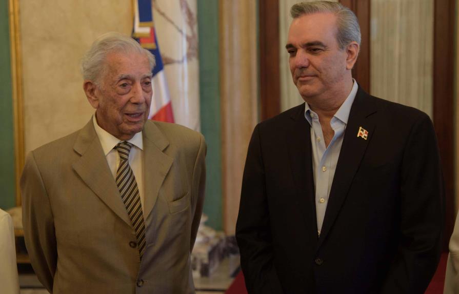 Vargas Llosa dice República Dominicana es un ejemplo para América Latina