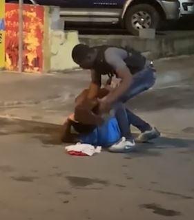 Alcaldía de Higüey desvincula policía municipal que agredió a limpiabotas de manera salvaje