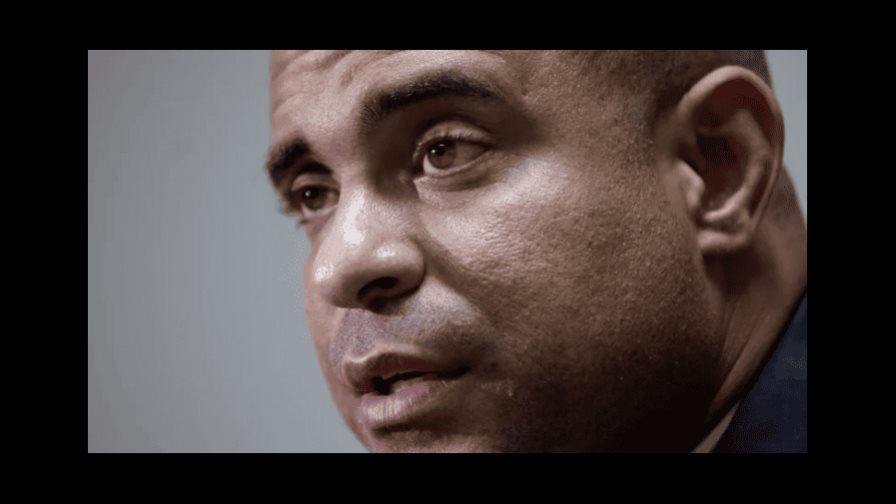 EE.UU. prohíbe la entrada al ex primer ministro haitiano Laurent Lamothe por corrupción EE.UU. prohíbe la entrada al ex primer ministro haitiano Laurent Lamothe por corrupción