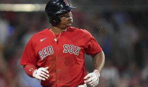 Devers rompe empate, Medias Rojas logran racimo en la 8va y vencen a Rojos