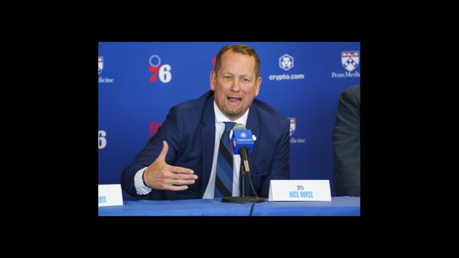 Nuevo entrenador de 76ers quiere a James Harden de regreso Nuevo entrenador de 76ers quiere a James Harden de regreso