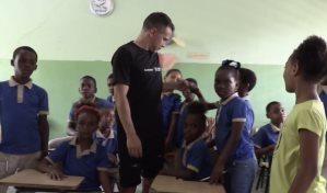 Los valores del deporte, una guía para mejorar el futuro de niños de barrios marginales dominicanos