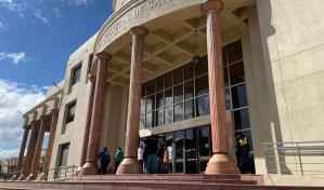 Aplazan conocimiento de coerción contra exprospecto MLB acusado de homicidio en Santiago