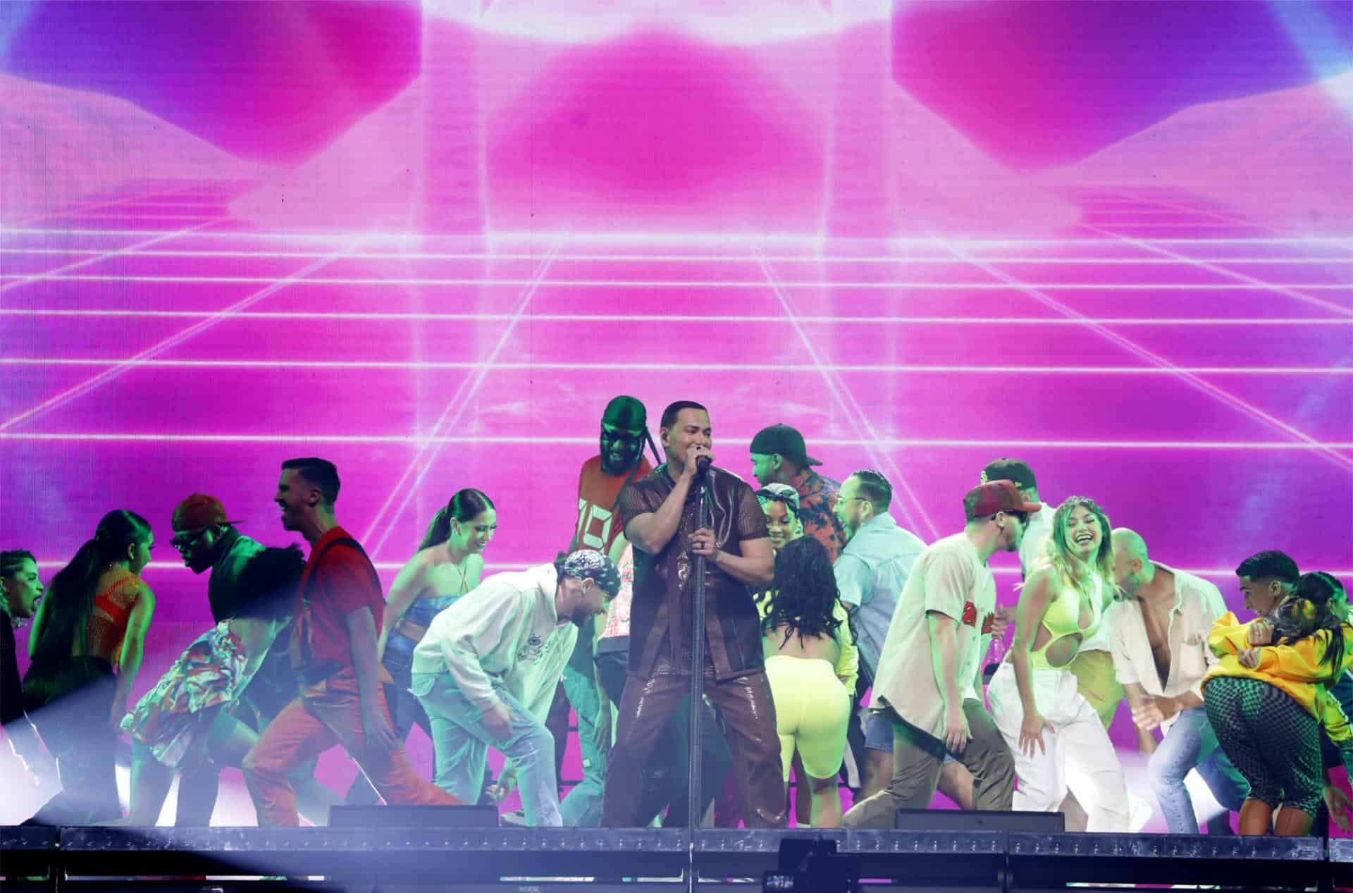 Víctor Manuelle celebra 30 años de trayectoria.<br>