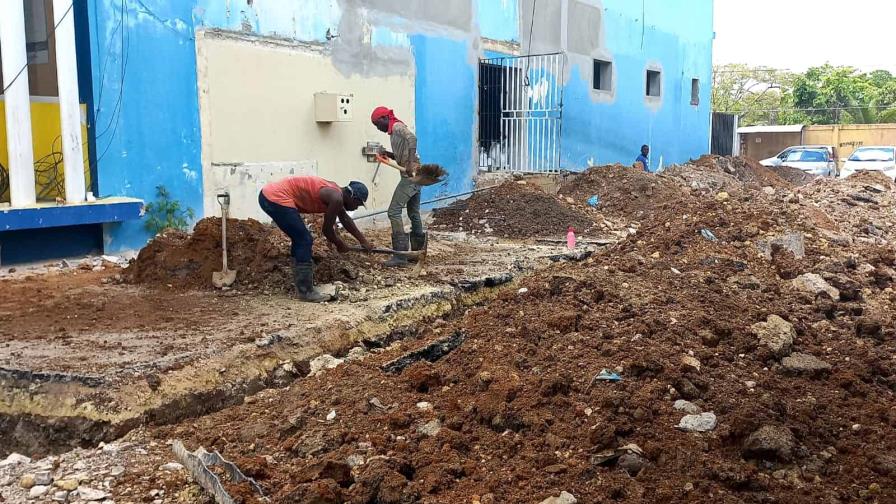 Servicios de salud precarios en La Altagracia por falta de equipos y obras que se tardan en terminar