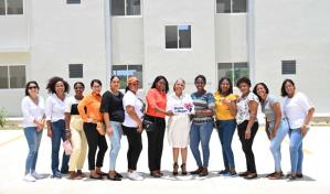 Ministerio de la Mujer entrega más de dos millones de pesos en Bonos Mujer en San Luis