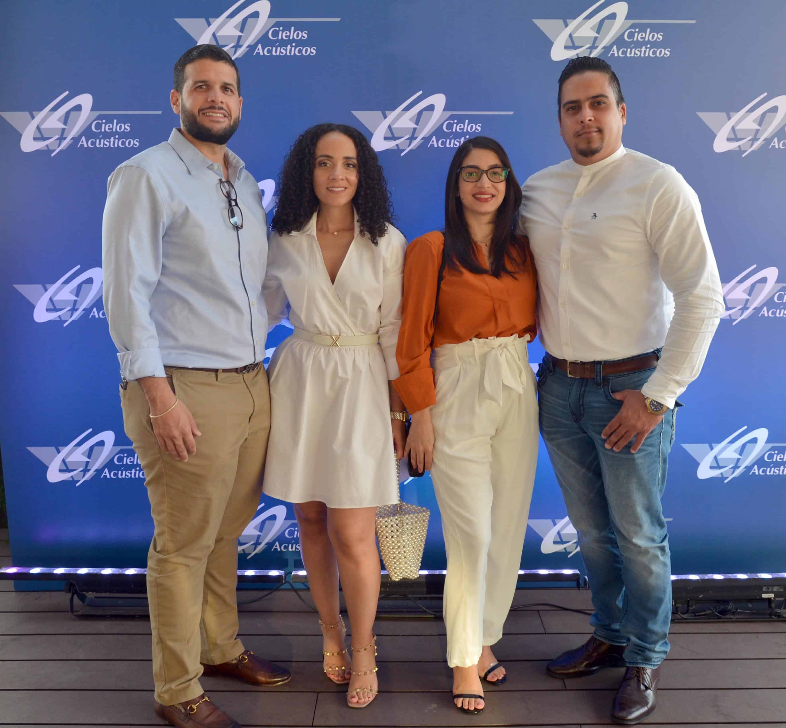 Alan Abreu, Pamela Coo, Esperanza Reyes y Richard De los Santos.
