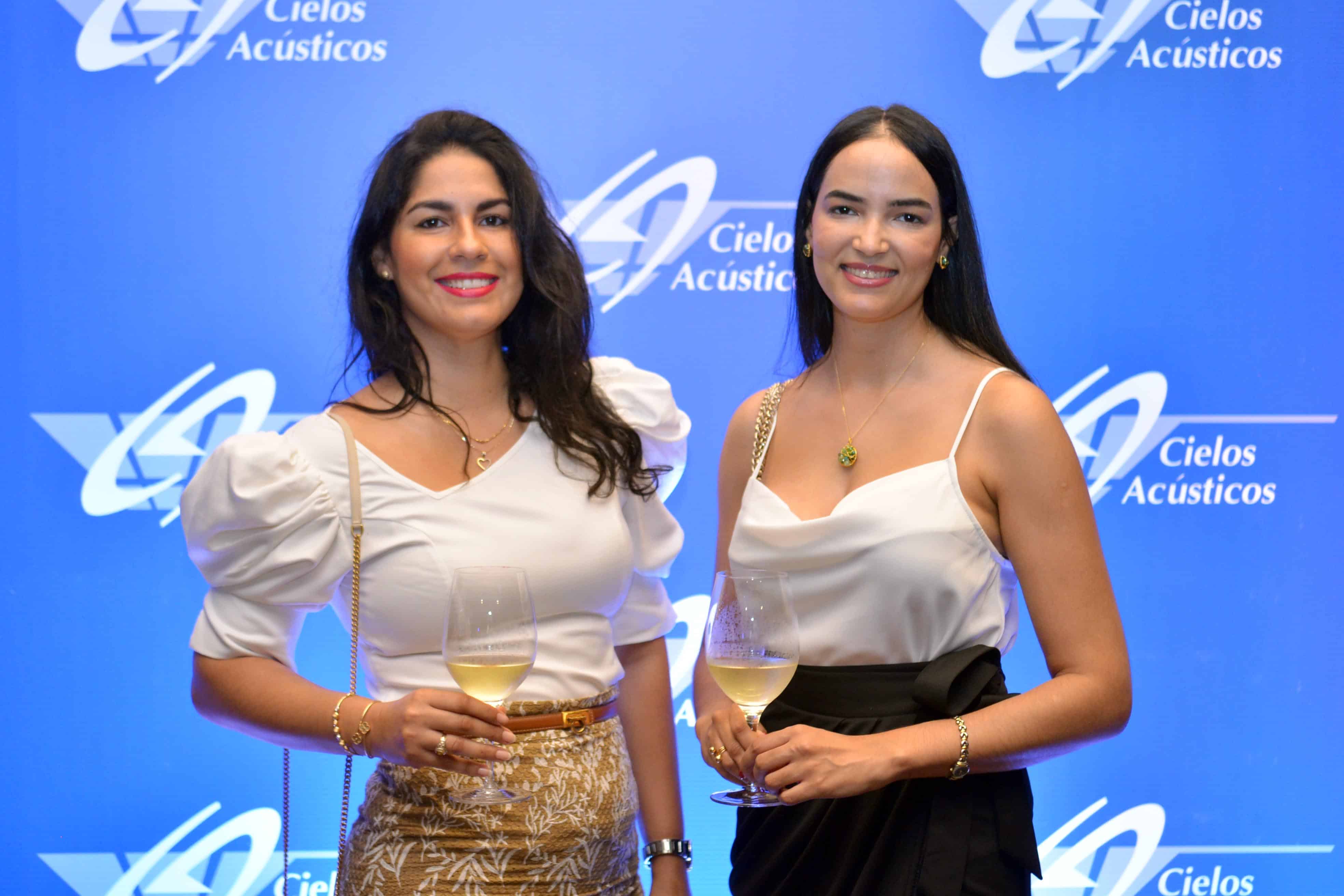 Zoila Pérez y Ana Vásquez.