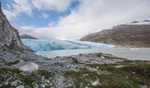 Gota a gota, desaparecen los colosales glaciares que Darwin admiró en su viaje más austral