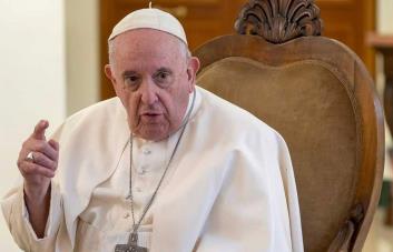 Qué es una hernia incisional y por qué se debe operar el papa Francisco