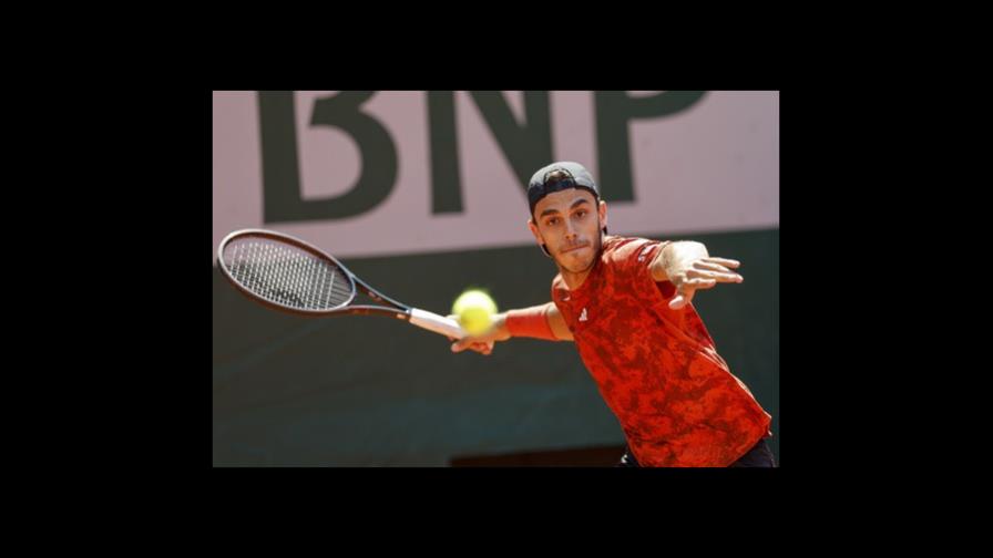 Cerundolo molesto con el umpire de silla por decisión clave en el juego ante Rune