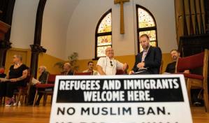 Centros religiosos de Nueva York darán cobijo a un millar de inmigrantes