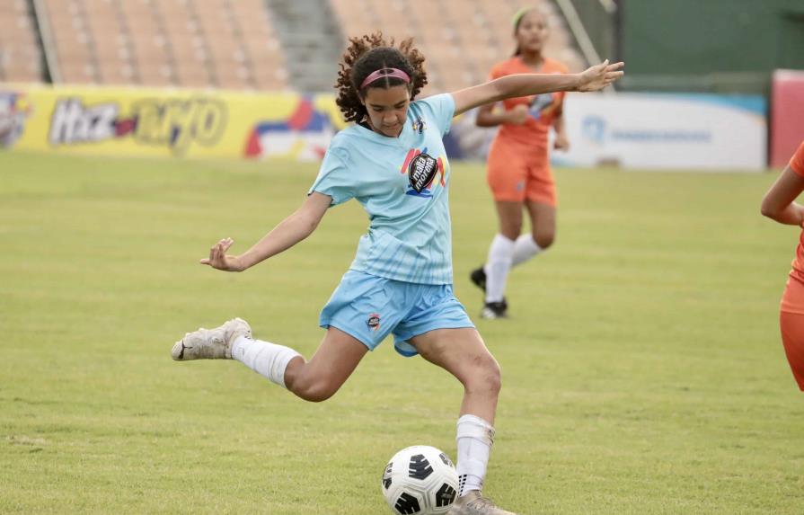 St. Josephs logra su primer título nacional en la Copa Malta Morena de Fútbol