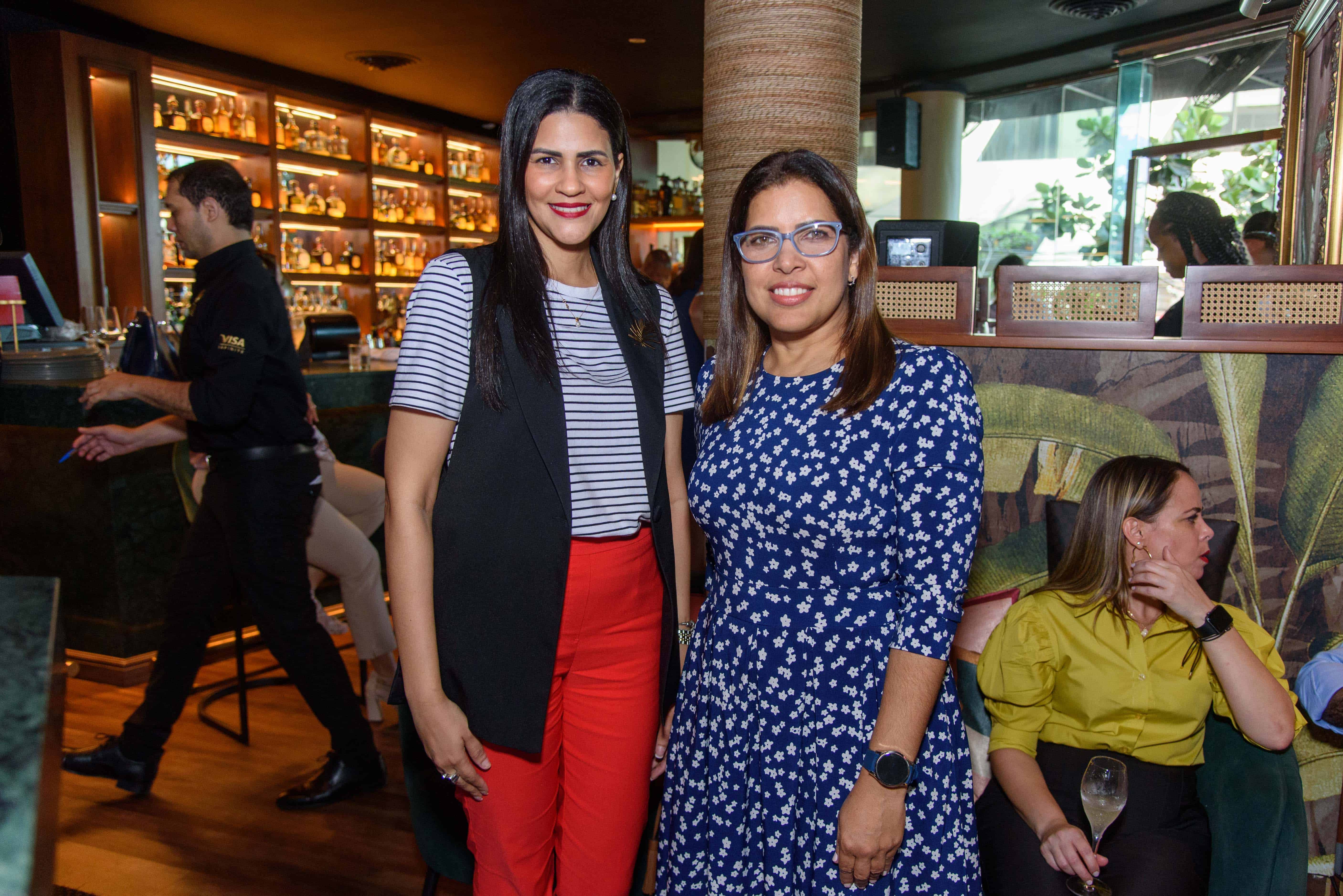 Cynthia Rivera y Cynthia Modesto. 
