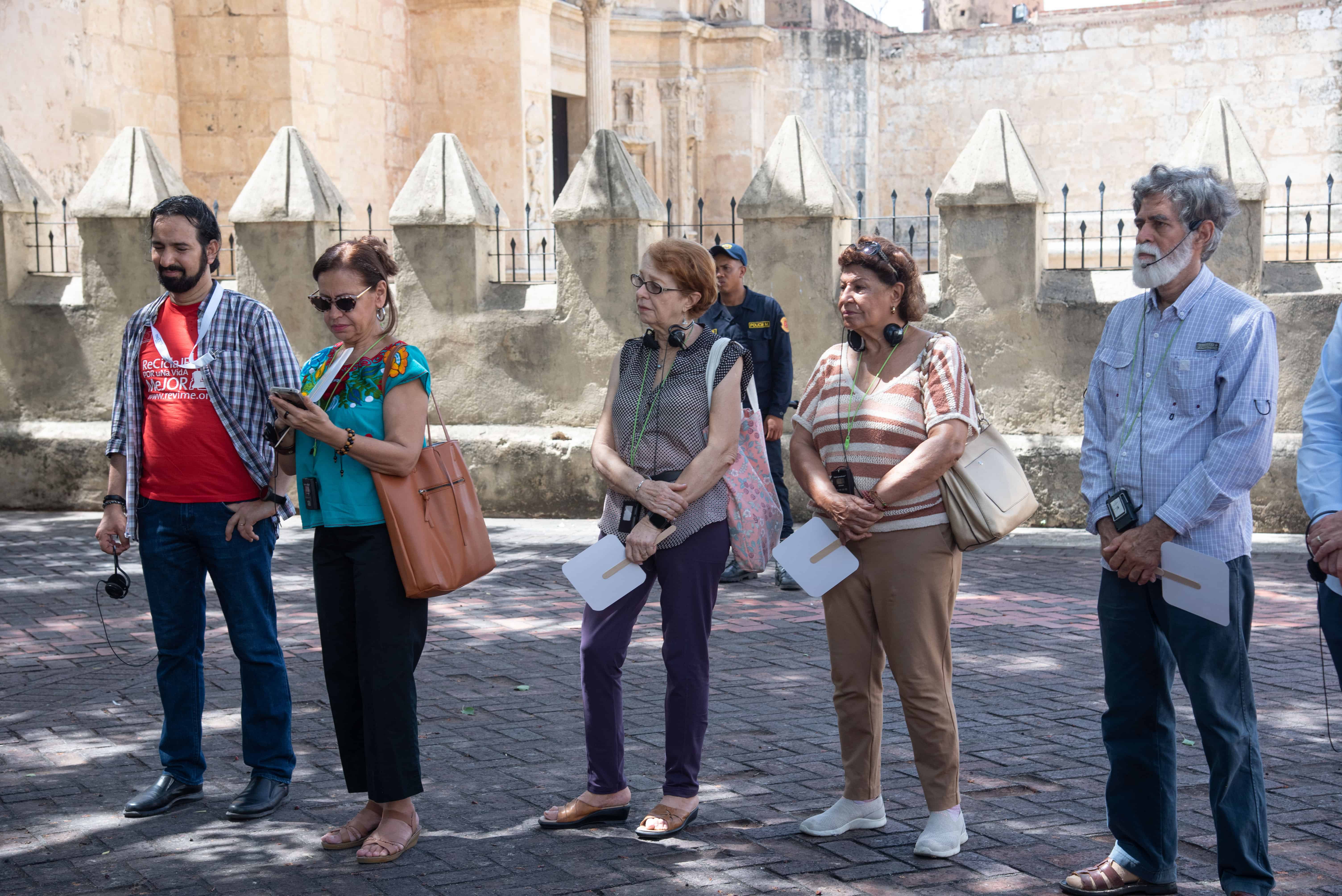 Participantes en el acto.