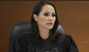 Una comisión de Florida concluye que la jueza del caso del asesino de Parkland falló