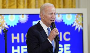 Biden enfrenta presión para ser eficaz en su contacto con hispanos rumbo a 2024
