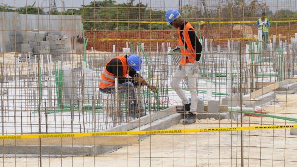 Aumento salarial en la construcción afectó desempeño del sector en el 2022