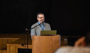 Disertan sobre "Salvamento del pie diabético: una visión preventiva"