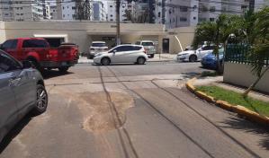 Caasd corrige fuga de agua en Naco luego de publicación de Diario Libre