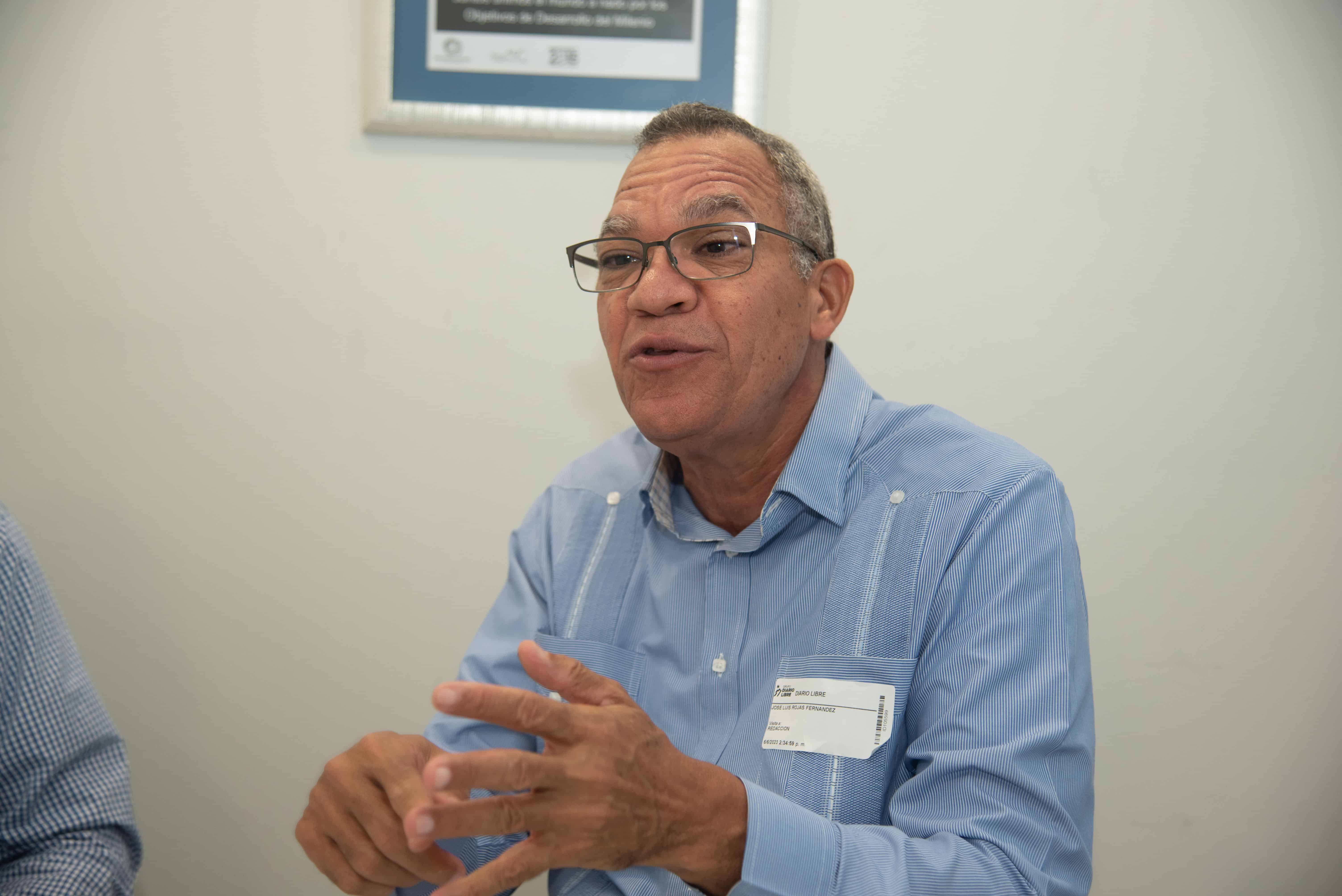 Señor Luis Rojas.