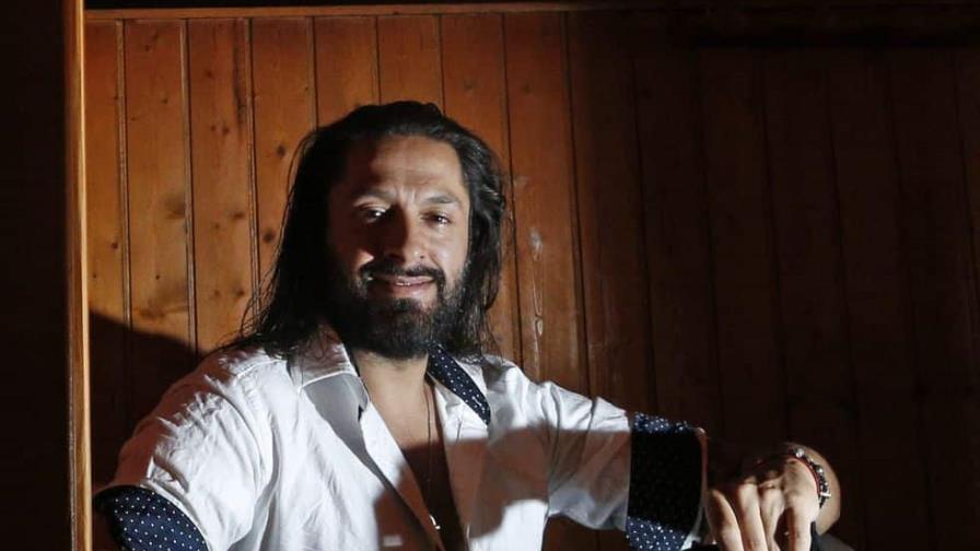 Bailarín español Rafael Amargo es acusado de vender droga en su casa Bailarín español Rafael Amargo es acusado de vender droga en su casa