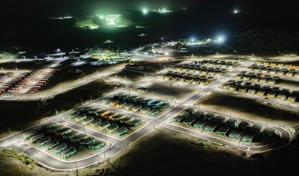 Edesur ilumina y electrifica comunidades de Monte Grande, Azua