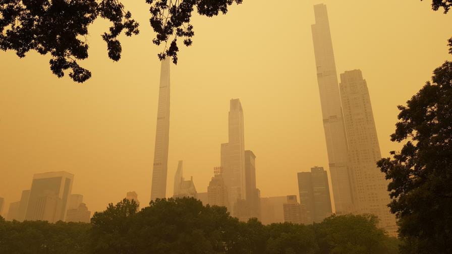 Aeropuertos de EE.UU. con retrasos por el humo de los incendios de Canadá