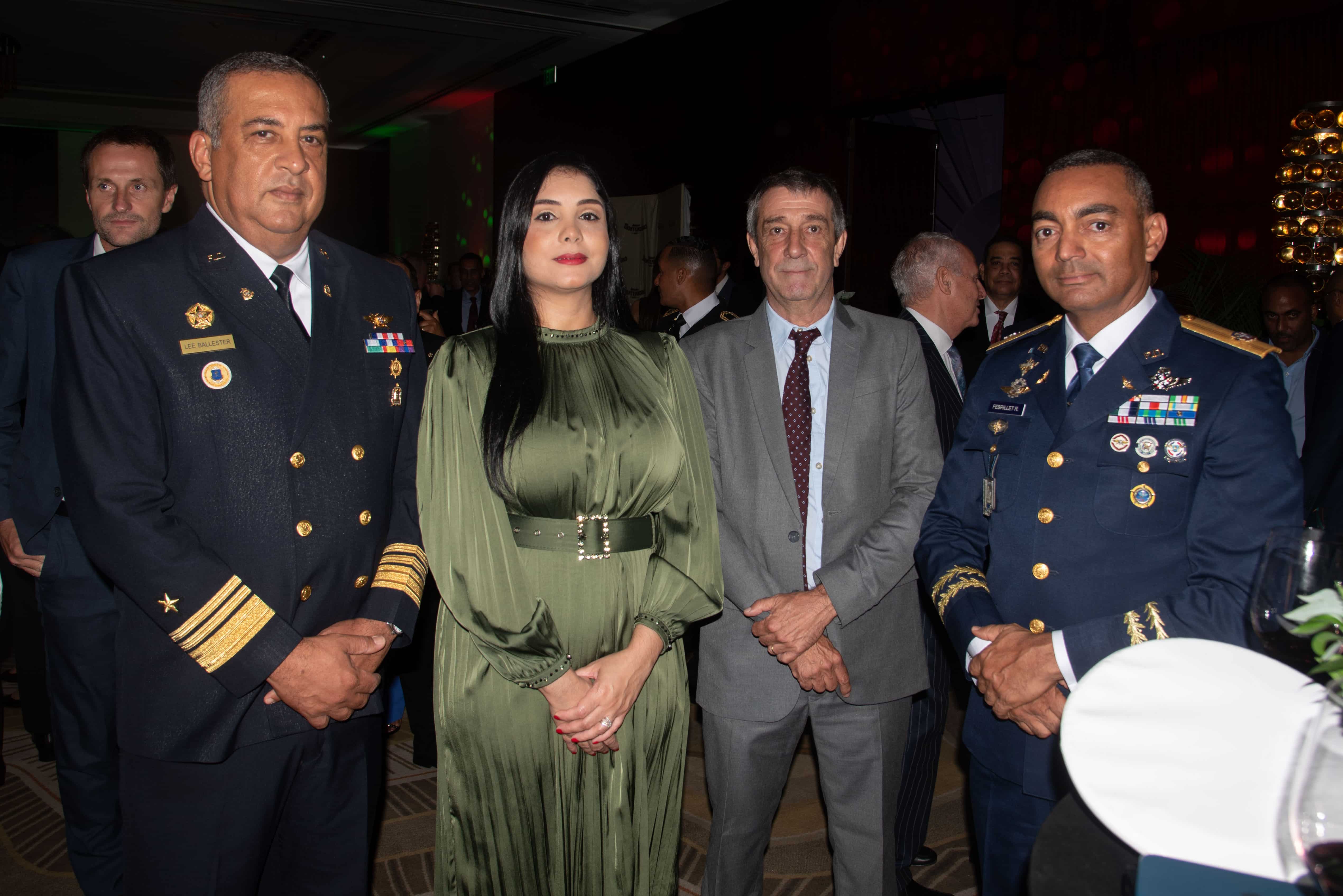 Luis Rafael Lee Ballester, Patricia Núñez, Bruno Chantreux y Carlos Febrillet.