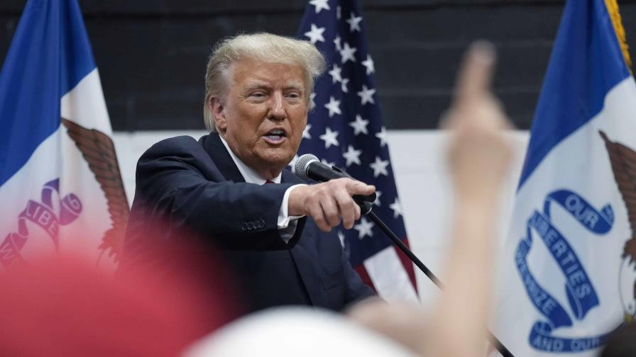 Exvocero de Trump testifica ante jurado investigador en Miami Exvocero de Trump testifica ante jurado investigador en Miami