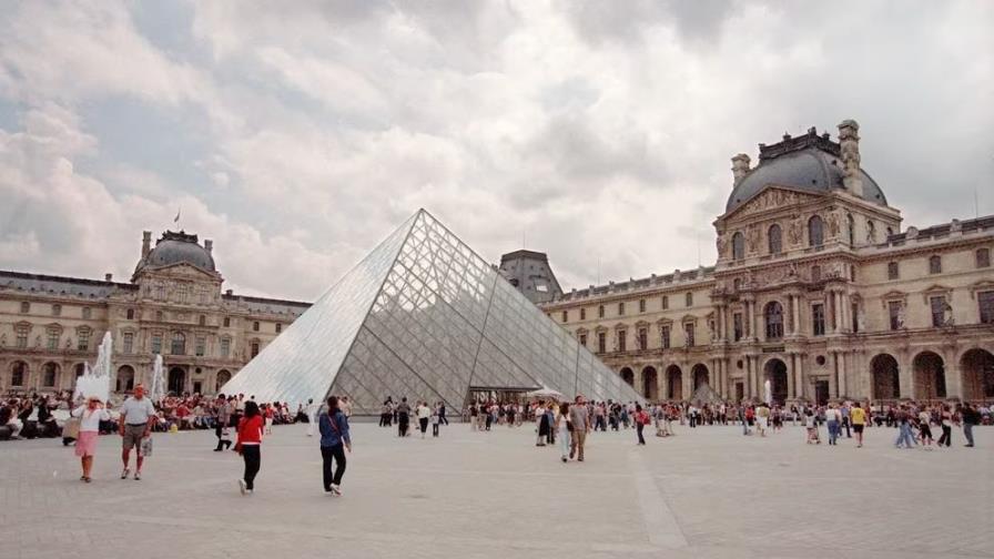 Obras ucranianas encuentran refugio en el Louvre Obras ucranianas encuentran refugio en el Louvre