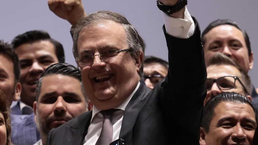 El canciller mexicano Marcelo Ebrard renuncia para centrarse en candidatura presidencial