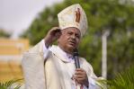Monseñor Benito Ángeles renuncia como obispo auxiliar de Santo Domingo Monseñor Benito Ángeles renuncia como obispo auxiliar de Santo Domingo