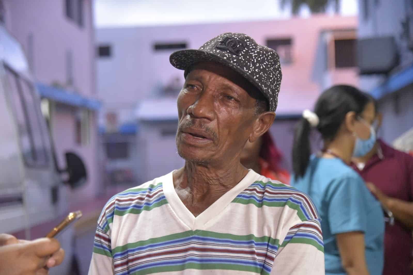 Gregorio Santana, abuelo de estudiante amputado