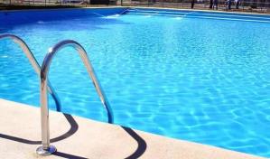 Niño de cuatro años se ahoga mientras se bañaba en piscina en una villa de Baní