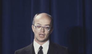 Muere exsecretario del Interior estadounidense James Watt