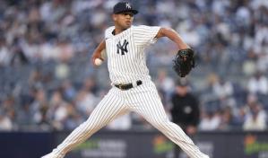 Vásquez logra primer triunfo en su carrera; Yanquis y Medias Blancas igualan doble tanda