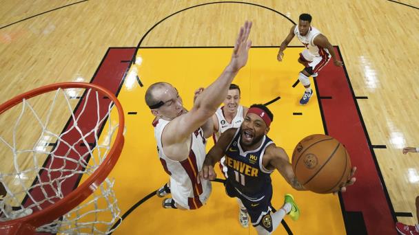 Mike Malone: Ha sido una victoria de equipo pero no estamos satisfechos