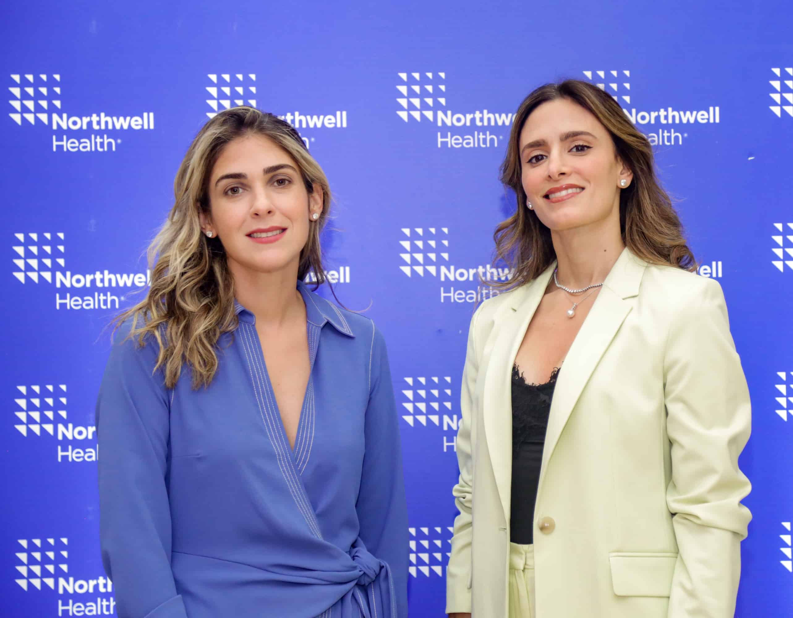 &nbsp;Lorena Herrera y Laura Yunén.