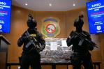 Ocupan 240 paquetes de cocaína y apresan dos hombres en costas de Santo Domingo Este