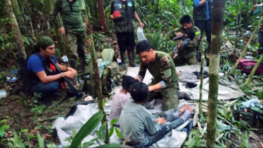 TV pública de Colombia difunde imágenes inéditas del rescate de niños en la selva