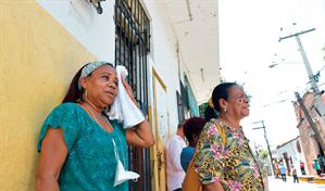 Temperaturas calurosas y lluvias en algunas provincias marcarán el clima de este lunes