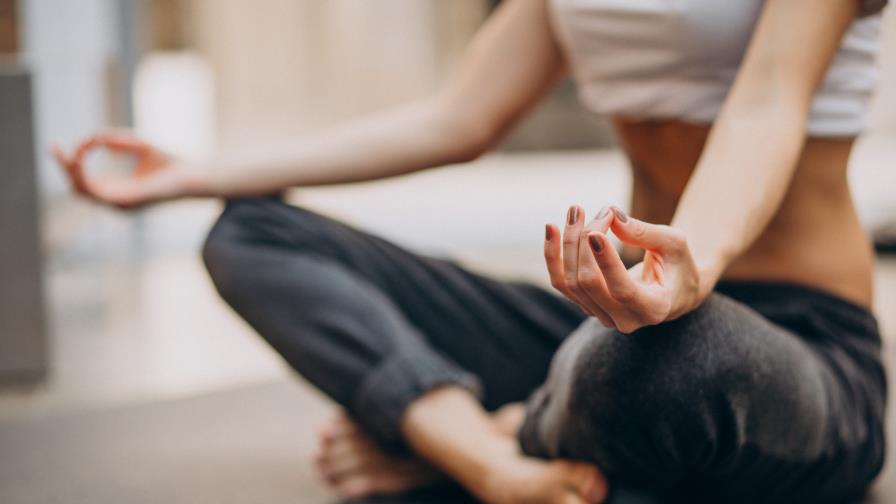 ¿Qué tan efectivo es el yoga para bajar de peso?