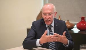 Guatemala avanza a un modelo autoritario, dice candidato centrista Mulet