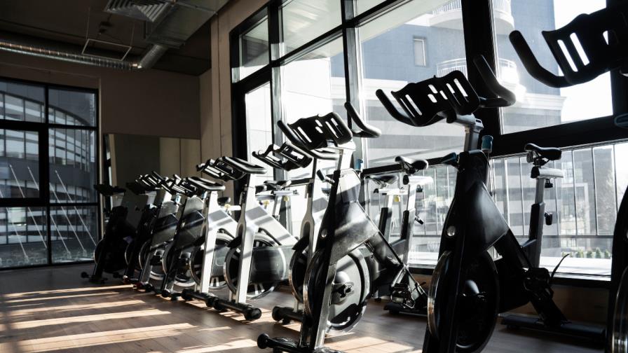 Consejos de expertos para ahorrar dinero en el gimnasio