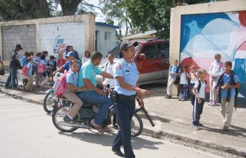 La violencia en las escuelas como reflejo del deterioro de la sociedad dominicana
