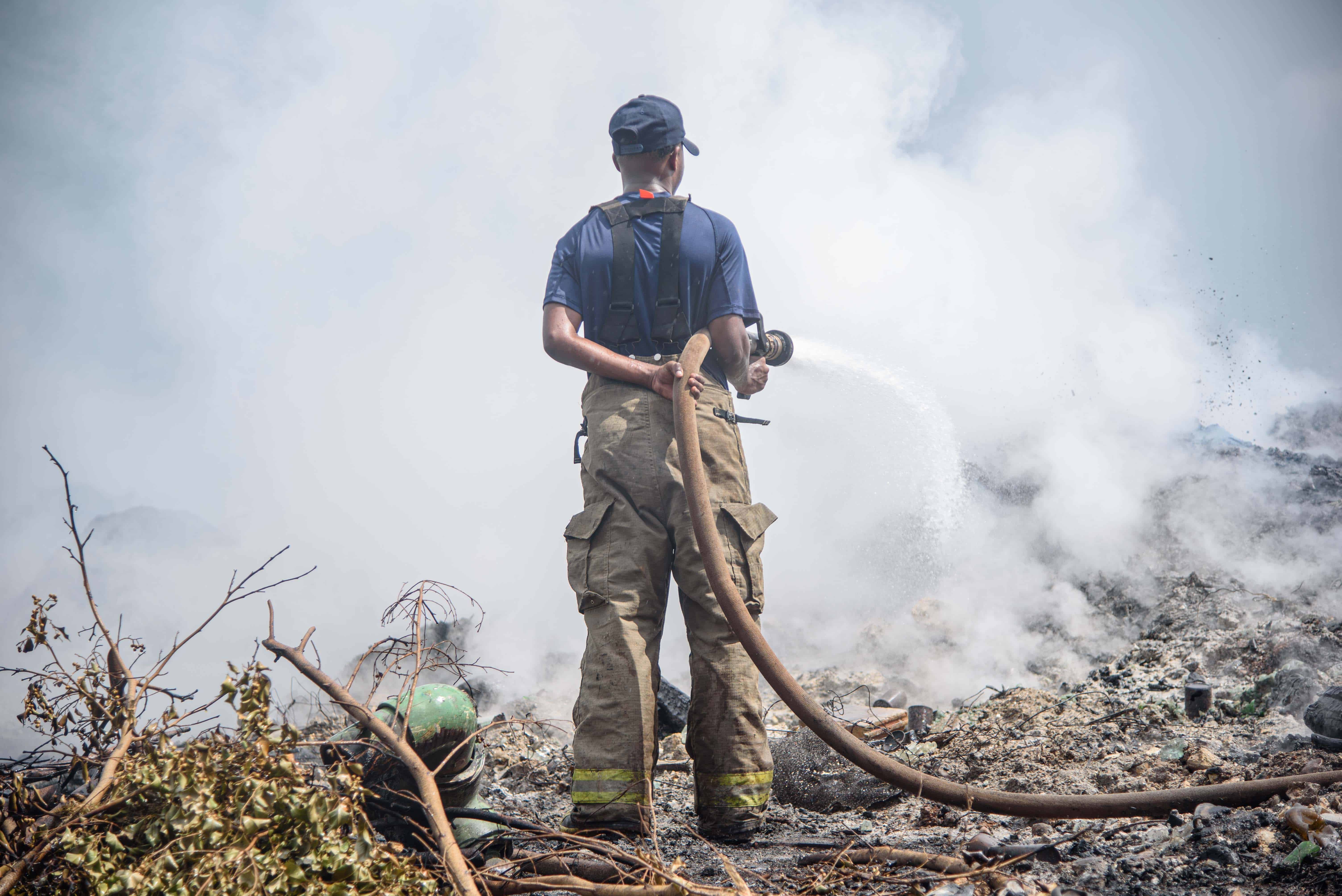 Bomberos en acción.